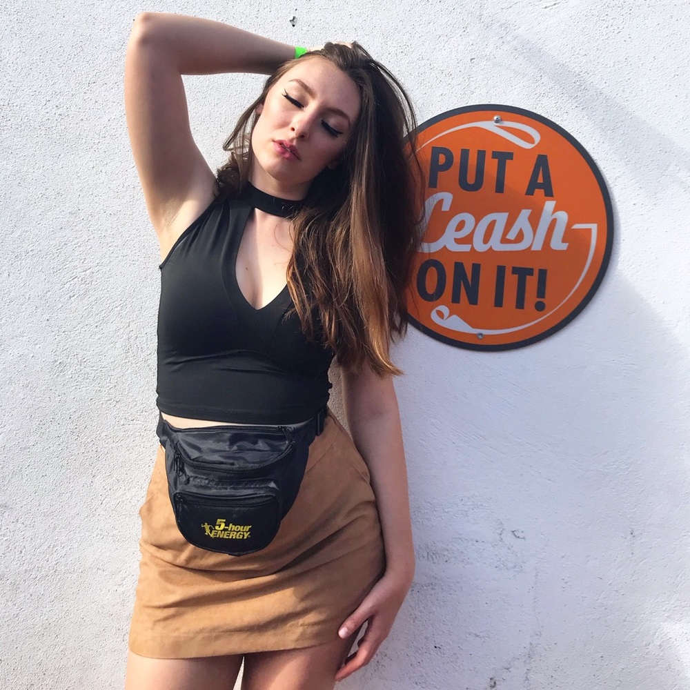 Black keyhole crop top